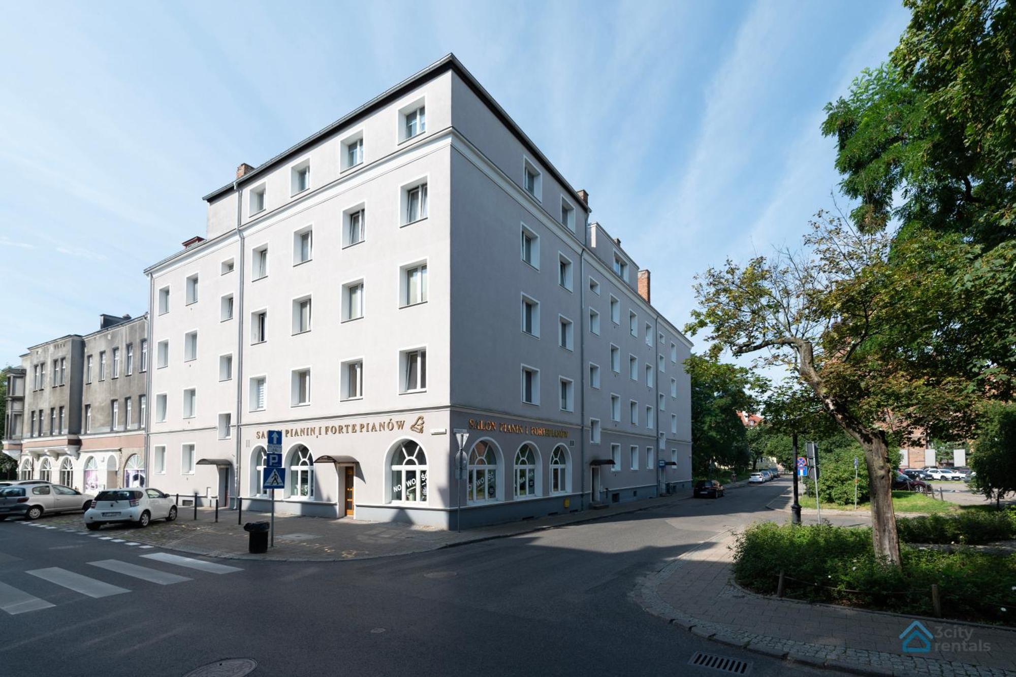 Apartment Two Bedroom 3city With Balcony In By Renters *